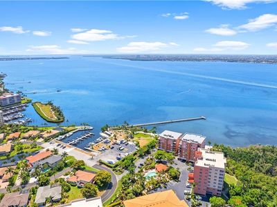 14817 Laguna Dr APT 203