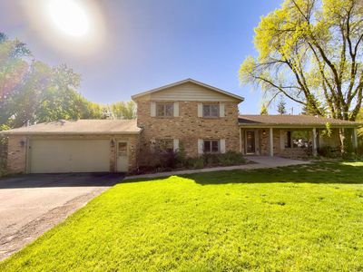 3116 Greenock Rd