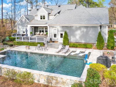 141 Stonewall Beach Ln