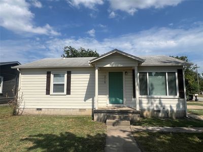 319 S Main St