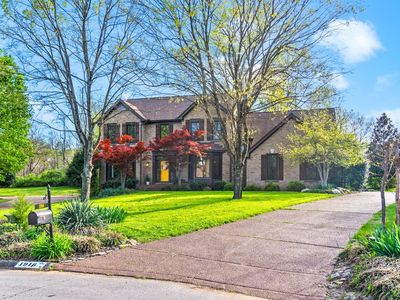 1916 Myleen Pl
