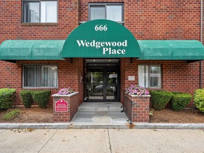 666 Main St APT 310