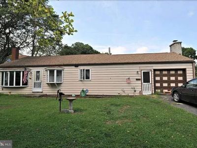 Property at 2091 Old York Rd, Burlington, NJ