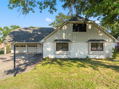 Property at 1208 SE Swan Dr, Bartlesville, OK