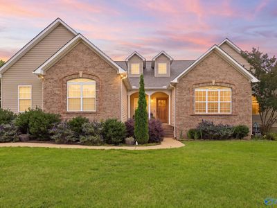 250 Berkshire Ln
