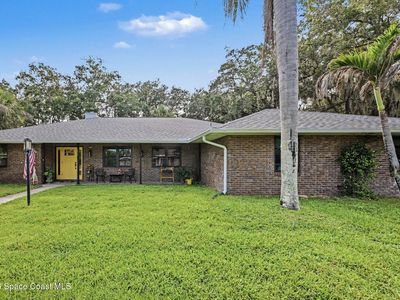1810 Whispering Oaks Cir