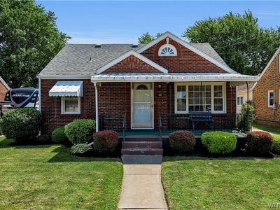103 Peoria Ave