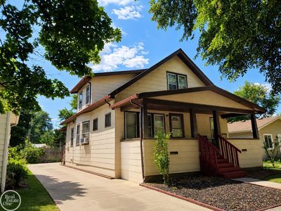 Property at 1949 Leitch Rd, Ferndale, MI