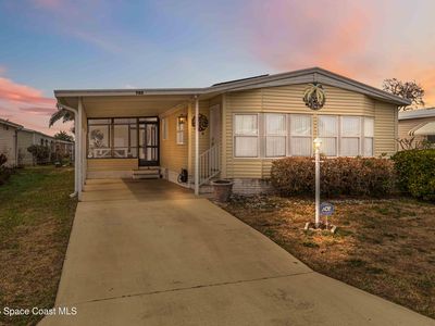 703 Amaryllis Dr
