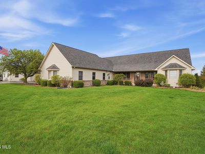 13095 Huffman Rd