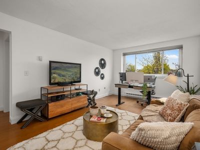 326 Broadway APT 23