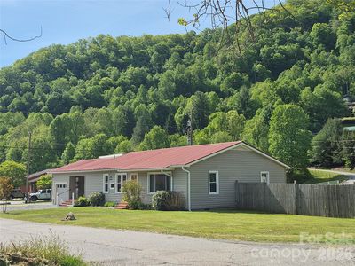 Property at 5 Gibson Dr, Maggie Valley, NC