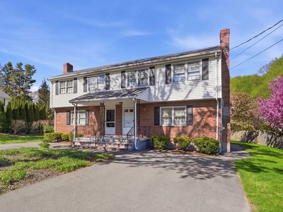 98 Sumner St