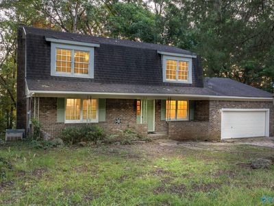 11202 Suncrest Dr SE