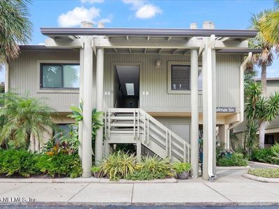 69 VILLAGE LAS PALMAS Circle