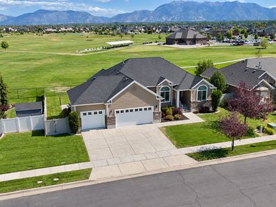 2444 N Hooded Crane Cir