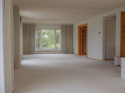 1536 Meadowlark Dr APT 4B