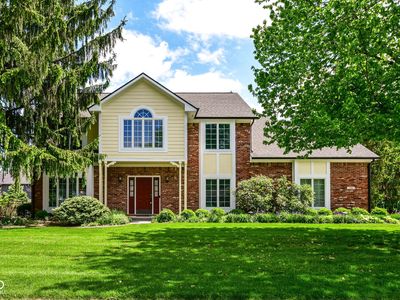 1001 Arrowwood Dr