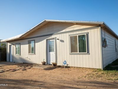 402 W BATTAGLIA Road