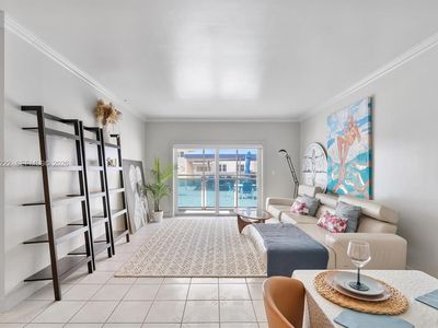 1701 S Ocean Dr APT 105