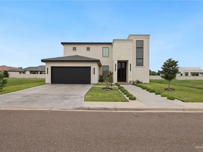 1618 Villa Centenario St