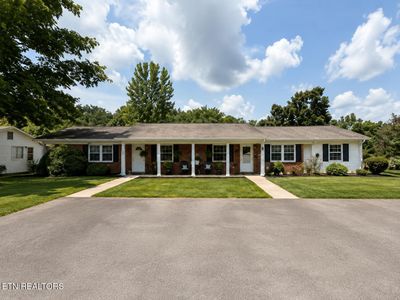 711 Murray Dr