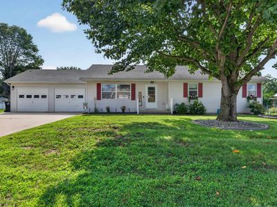 205 Georgian Ln