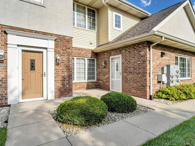 1734 Parkstone TERRACE #74