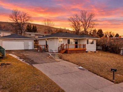 1308 1st West Hill Dr