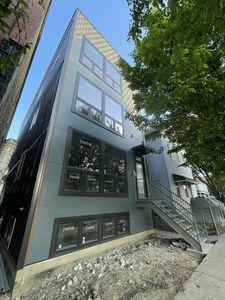 3116 N Western Ave #2