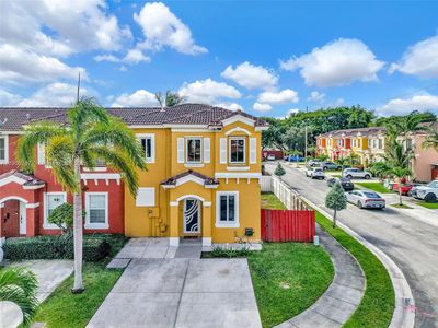 Property at 640 SE 1st St, Homestead, FL