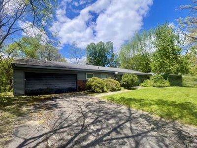 7166 Cottonwood Knl