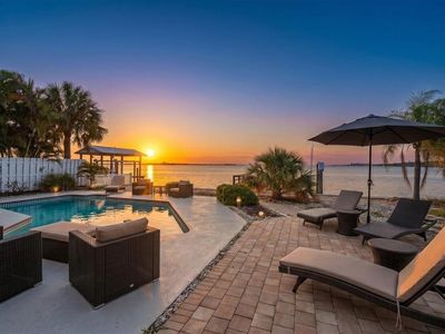 1854 Venetian Point Dr