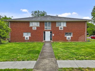 1921 Oxford Cir