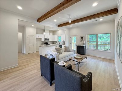 18032 Northview Cir