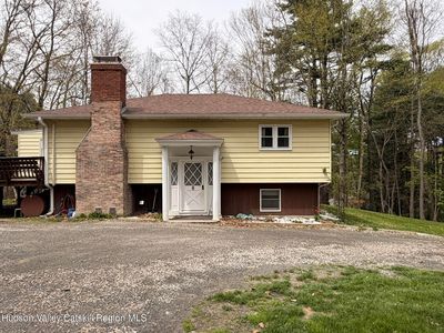 1742 State Route 82
