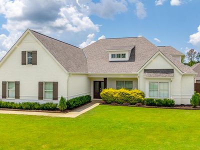 Property at 100 Orchard Dr, Fortson, GA