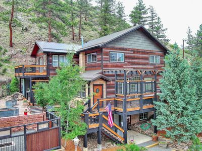 57 Falls Creek Dr