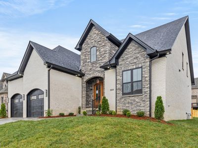 2624 Lucca Pl