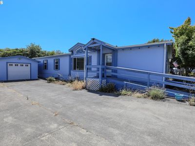 230 Owyhee Ln