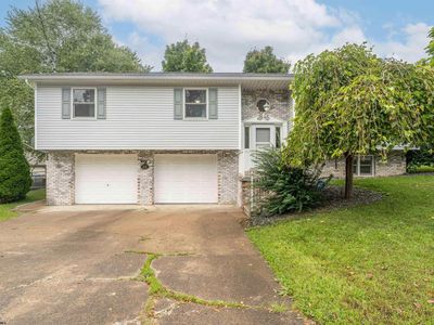 224 Aurora Dr