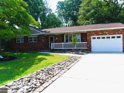 23 Summit Ave