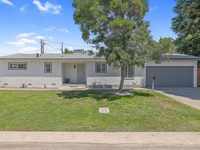 Property at 622 W Howard Avenue, Visalia, CA