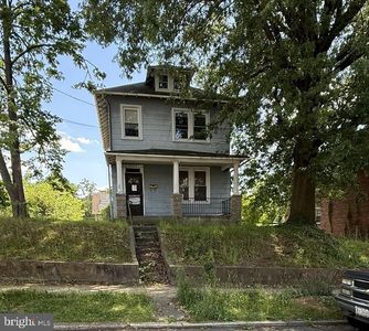 2223 R St SE