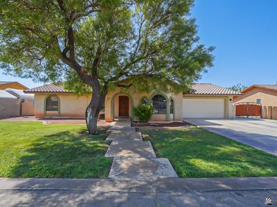 3447 E Sombra Ln