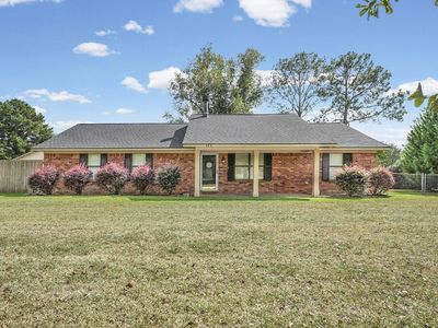 132 Country Dr