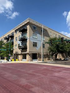 648 Riverside Dr #317