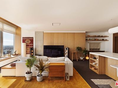 1155 S Grand Ave APT 2107