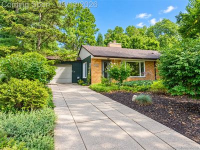 2036 Delafield Dr