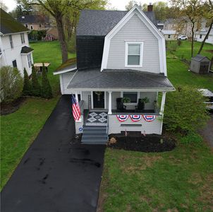 4 Lincoln Ave